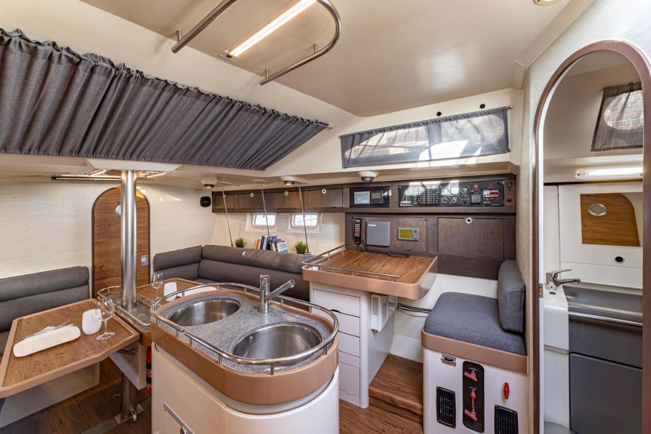 Relaxing Stay On A 38Ft Sail Yacht Arrecife  Εξωτερικό φωτογραφία
